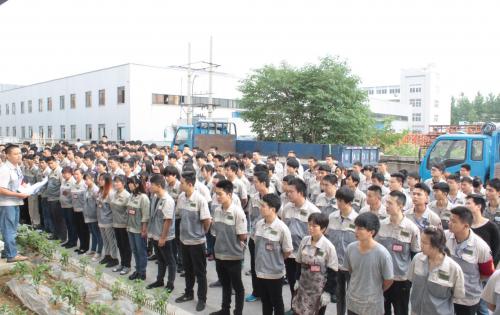 鈑金事業(yè)部積極相應號召，召開全事業(yè)部“安全活動月”動員大會